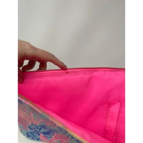 Lilly Pulitzer Laptop Notebook Tablet Sleeve Splendor In The Sand - Picture 6 of 6